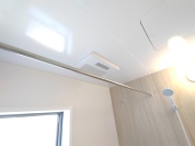 【浴室暖房乾燥機】