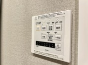 【換気乾燥暖房機】