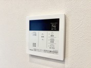 【給湯器リモコン】