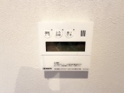 【給湯器リモコン】