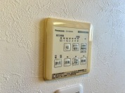 【換気乾燥暖房機】