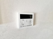 【給湯器操作盤（キッチン横）】