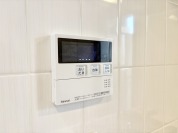 【給湯器リモコン】