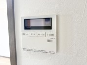 【給湯器リモコン】