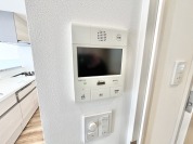 【モニター付きインターフォン】