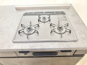 【三口ガスコンロ】