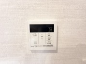 【給湯器リモコン】