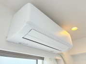 【リビングエアコン設置】