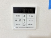 【給湯器リモコン】