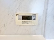 【給湯器リモコン】