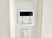 【給湯器リモコン】