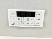 【給湯器リモコン】
