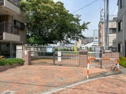 足立区立亀田小学校