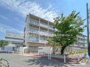 足立区立足立小学校