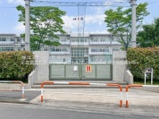 足立区立島根小学校