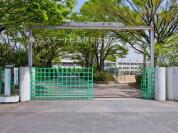 草加市立谷塚中学校