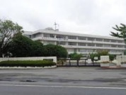 三郷市立前間小学校