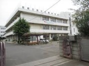 川口市立西中学校