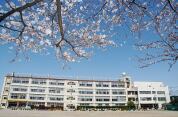 川口市立青木中央小学校