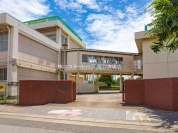 川口市立芝西中学校
