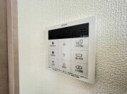 【給湯器操作パネル】