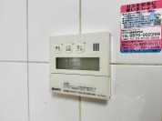 【給湯器操作パネル】