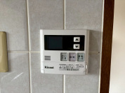 【給湯器操作パネル】