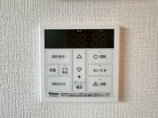 【給湯器操作パネル】