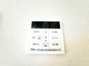 【給湯器操作パネル】