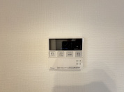 【給湯器操作パネル】