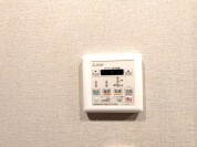 【浴室乾燥機操作パネル】