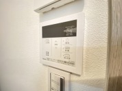 【給湯器操作パネル】