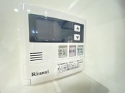 【給湯器操作パネル】