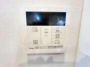 【給湯器操作パネル】