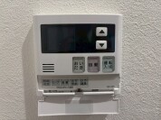 【給湯器操作パネル】