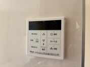 【給湯器操作パネル】