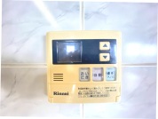 【給湯器操作パネル】