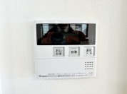 【給湯器操作パネル】