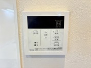 【給湯器操作パネル】