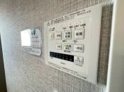 【浴室乾燥機操作パネル】