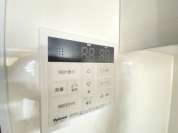【給湯器操作パネル】