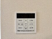 【給湯器操作パネル】