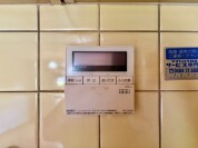 【給湯器操作パネル】