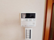 【給湯器操作パネル】