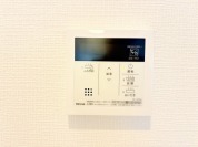 【給湯器操作パネル】