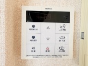 【給湯器操作パネル】