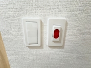 【電気・非常用スイッチ】