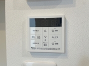 【給湯器操作パネル】