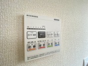 【浴室乾燥機操作パネル】