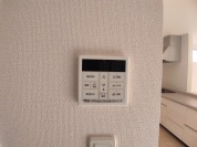 【給湯器操作パネル】